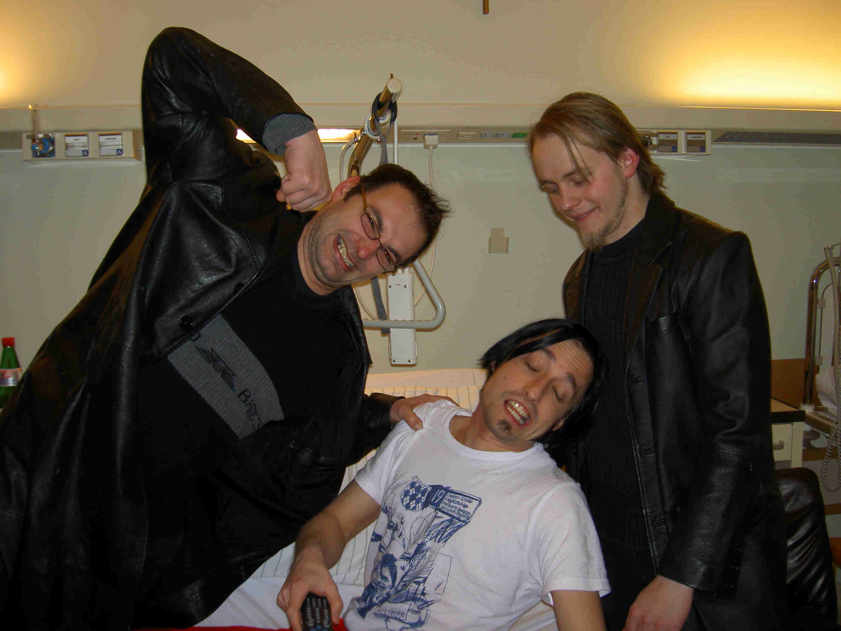 Andi in Bedr�ngnis - noch seiner Leistenbruchoperation